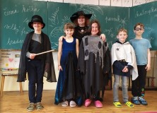 1682698906084-Kopirovat