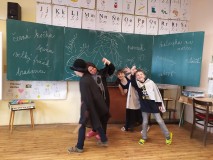 1682698906107-Kopirovat