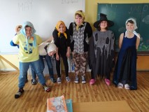 1682698775336-Kopirovat